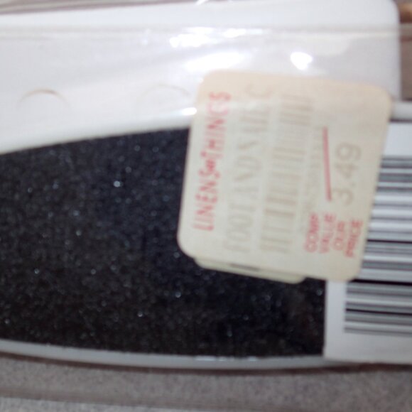 Linens and Things Natural Solutions Nail Care Sets - Picture 5 of 5